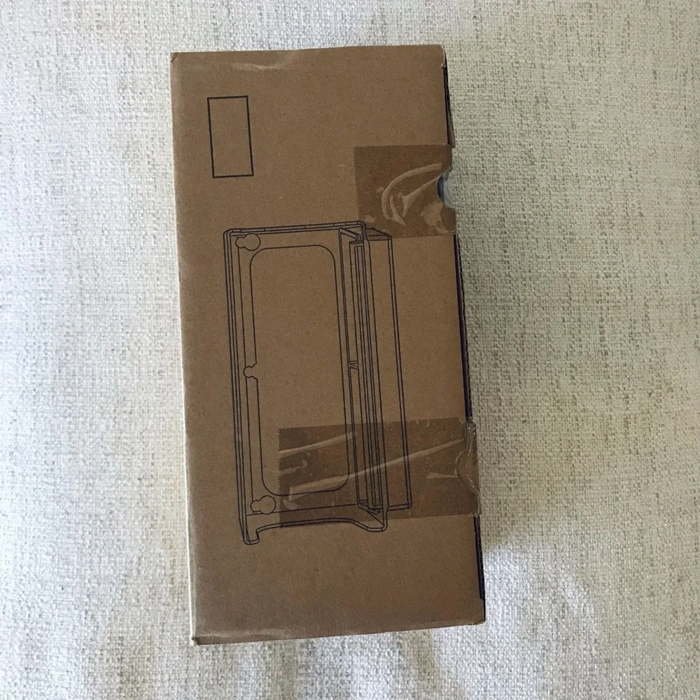 Lujii Window Bird Feeder, Clear, New
